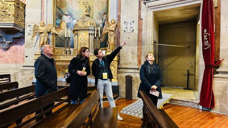 Porto to Gaia Experience: City Walk and Wine Cellars - Key Points