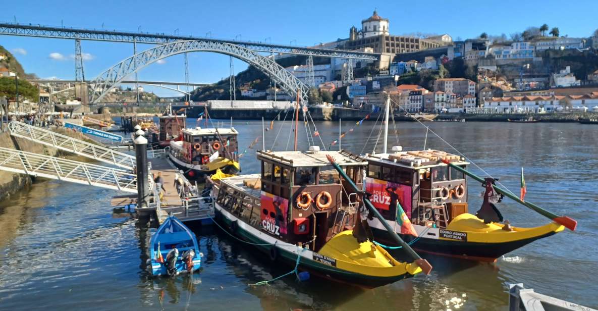 Porto: Tour the Charms of Unesco World Heritage From Lisbon - Tour Porto City Hall