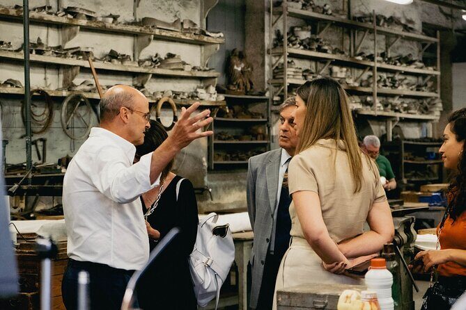 PORTO: Tour to the world of silver in a century-old workshop - Key Points