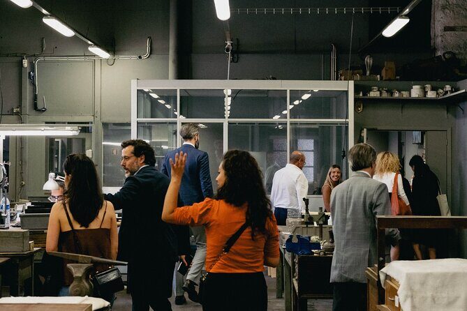 PORTO: Tour to the world of silver in a century-old workshop - An in-depth look at this Porto silver workshop tour