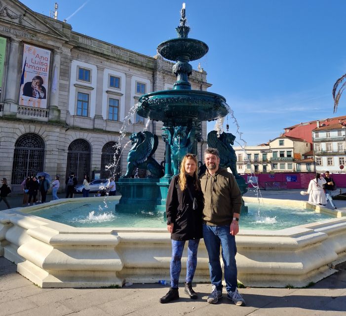 Porto tour with Port Wine tasting in a hidden wine cellar! - Key Points