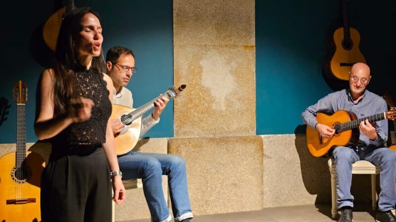 Porto: Traditional Fado Show at Sao Bento with Port Wine - Who Should Consider This Tour?