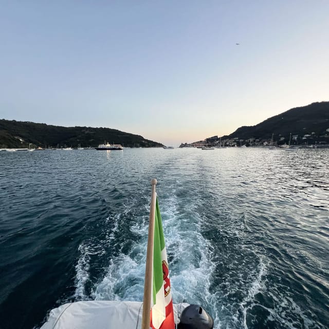 Porto venere and Cinque Terre : boat tour with aperitif and lunch - A Boat Tour of Porto Venere and Cinque Terre: An Authentic Ligurian Experience