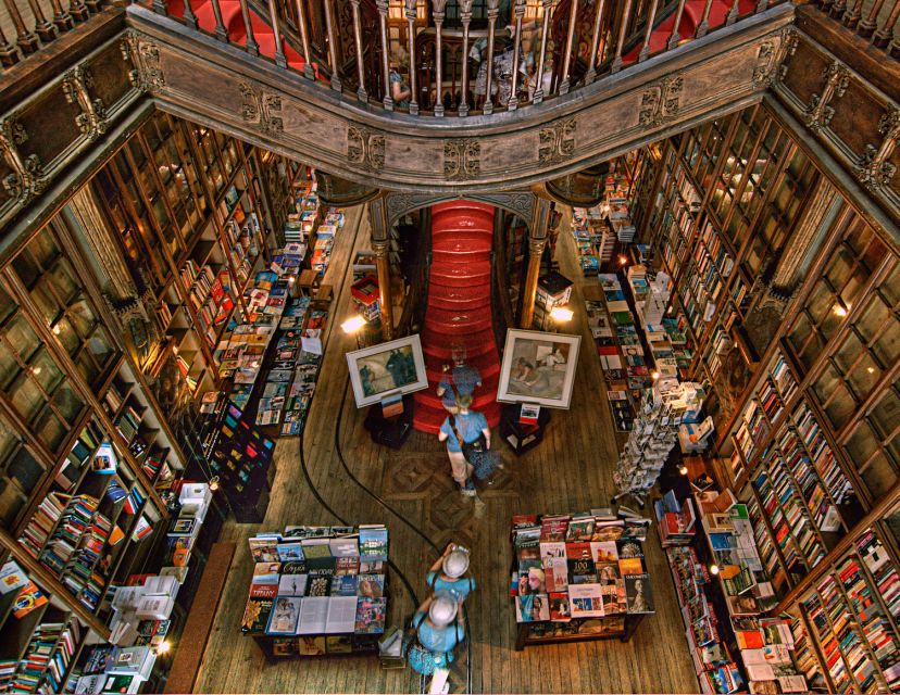 Porto: Walking Tour, Lello Bookshop, Boat and Cable Car - Languages and Duration