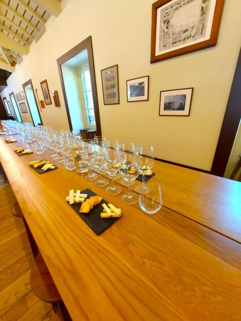 Porto: Wine Tastings (Green Wine) & Traditional Lunch - Participant Requirements
