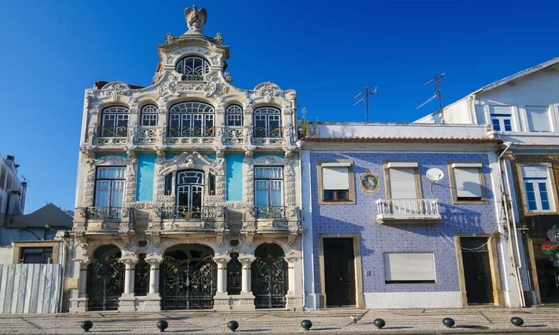 Porto:Aveiro, Cruise, Costa Nova & Capelha da Pedra Full Day - Who Should Consider This Tour?