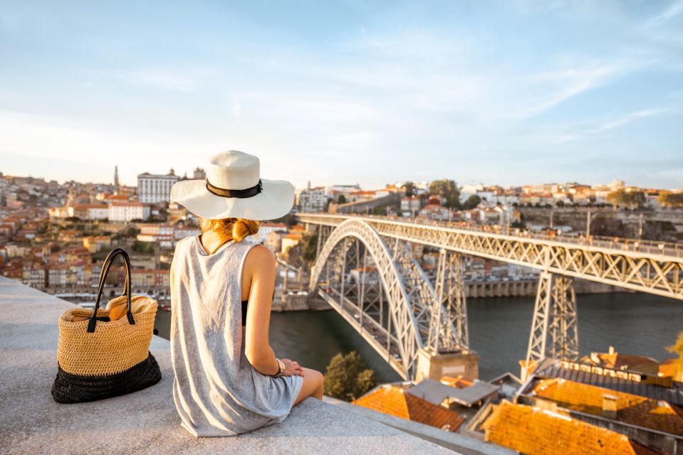 Porto's Timeless Journey: A Historical Exploration - Exploring the Jewish Quarter