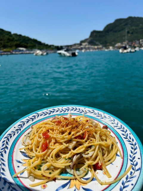 Portovenere: Palmaria, Tino, Tinetto Boat Trip With Lunch - Enjoyable Activities on the Boat
