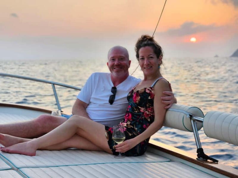 Portovenere: Sunset Boat Tour with Aperitivo - The Value of This Experience