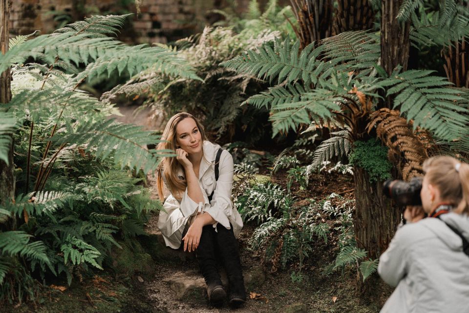Portrait Shoot 1hr - Experience Highlights and Locations