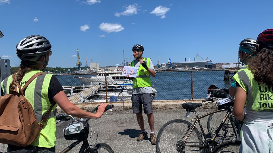 Portsmouth: Historic Neighborhoods Guided Bike Tour - Meeting Point