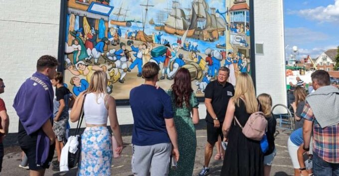 Portsmouth: Old Portsmouth Historical Walking Tour - Engaging Storytelling by the Guide
