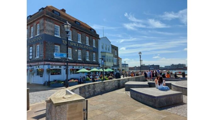 Portsmouth: Portsmouth of the Past Walking Tour - Engaging Storytelling and Tour Guide
