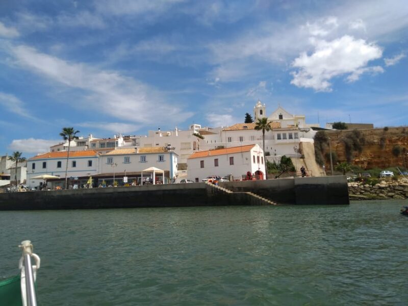 Portugal: Passeio 2 horas de Barco a Gruta de Benagil - Practical Tips for Travelers