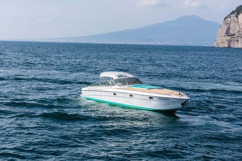 Positano: Amalfi Coast & Emerald Grotto Private Boat Tour - Authentic Reviews from Travelers