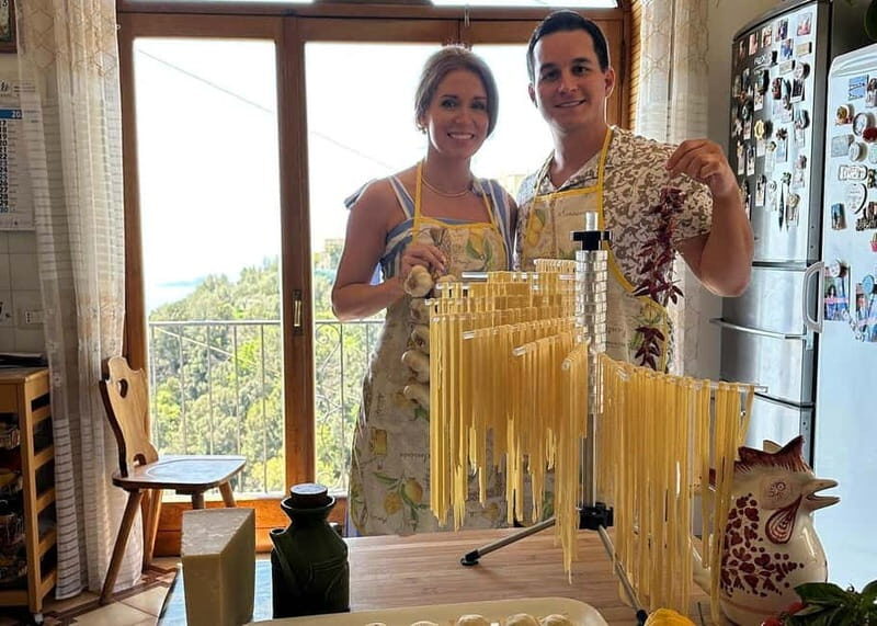 Positano: Ravioli & Tagliatelle Cooking Class - Key Points