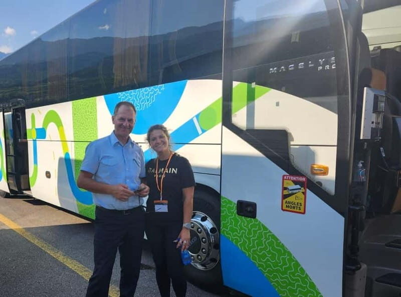Post-Opera Lake Transfer Bus + City Walking Tour - Key Points