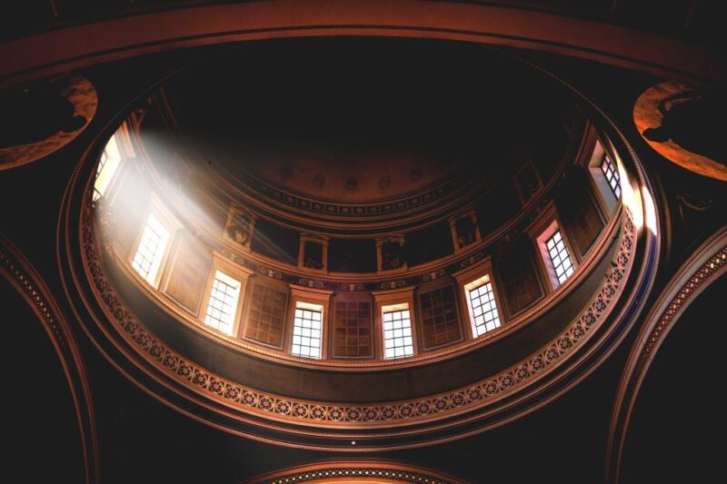 Potsdam: Capture the Most Photogenic Spots With a Local - Group and Guide Details