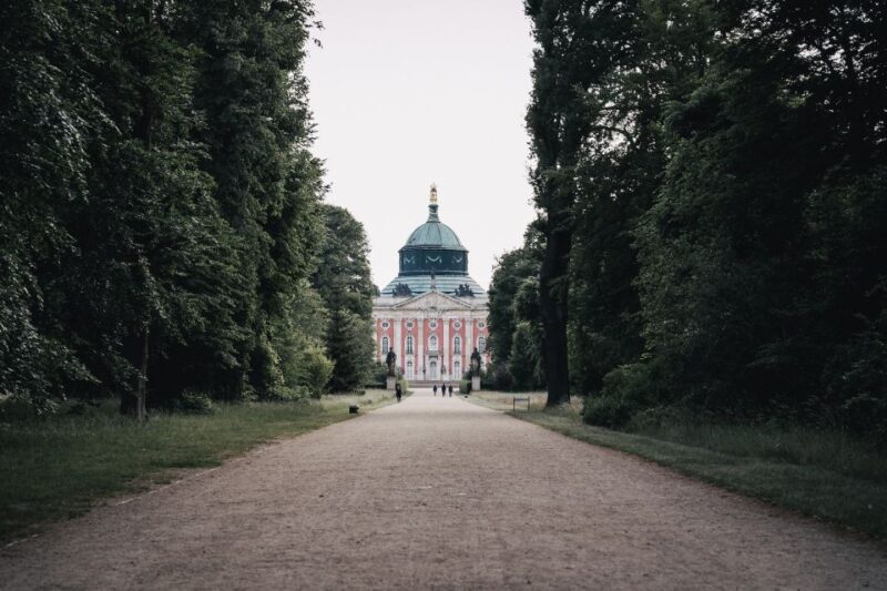 Potsdam: Express Walk With a Local in 60 Minutes - Important Information for Participants