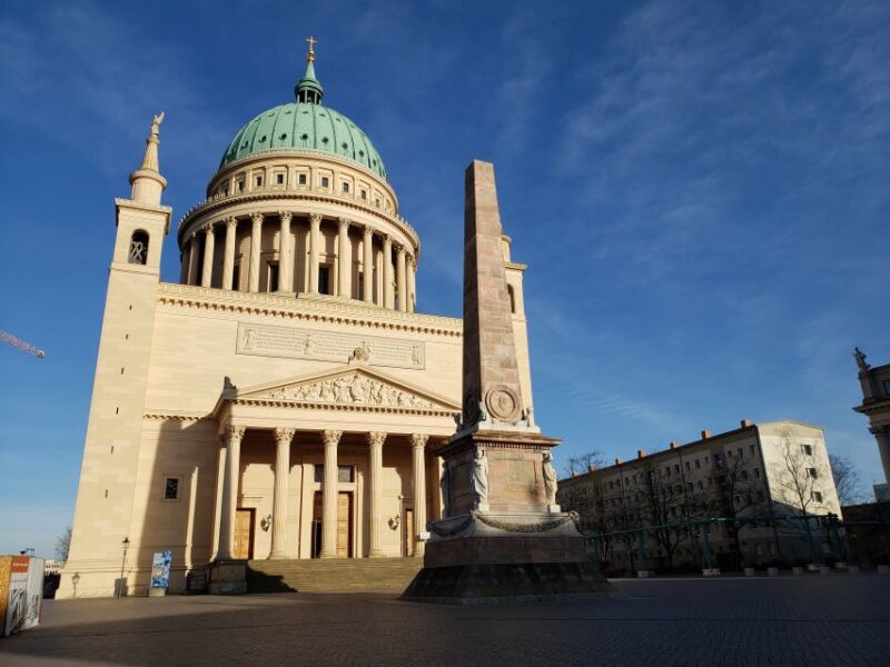 Potsdam: Private Bus Tour With Park Walk to Sanssouci Palace - Experience Details