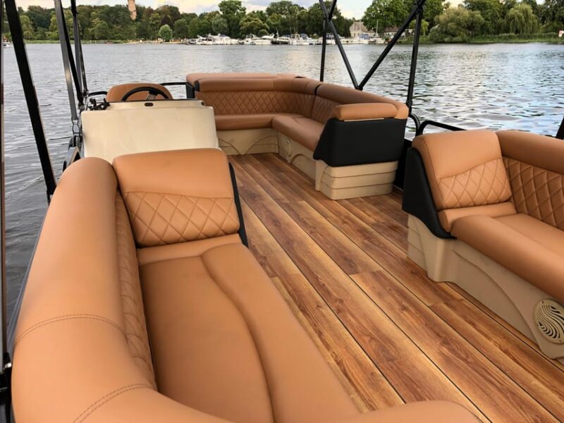 Potsdam: Rent a License-Free Boat for up to 10 PAX - Frequently Asked Questions