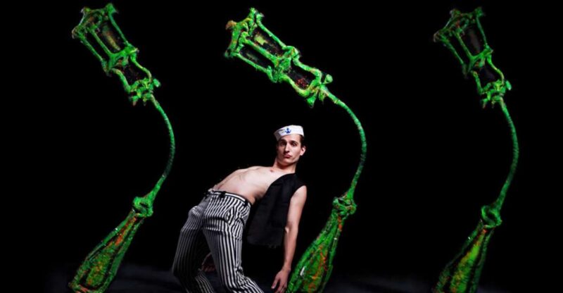 Prague: 1.5-Hour Black Light Theater Srnec Performance - Good To Know