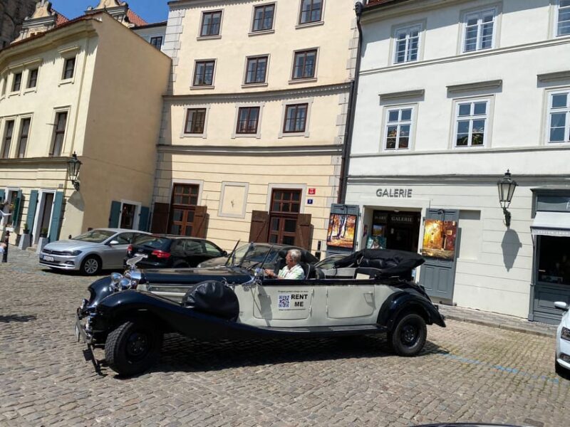 Prague: 120min Private Tour in Vintage Car, up to 6people! - An In-Depth Look at the Prague Vintage Car Tour