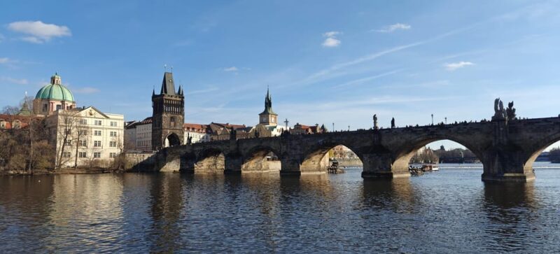 Prague: 2-Hour Historic Boat Cruise with Delicious Lunch - FAQ