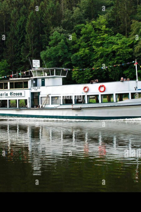 Prague: 2-Hour Historic Boat Cruise With Delicious Lunch - Frequently Asked Questions