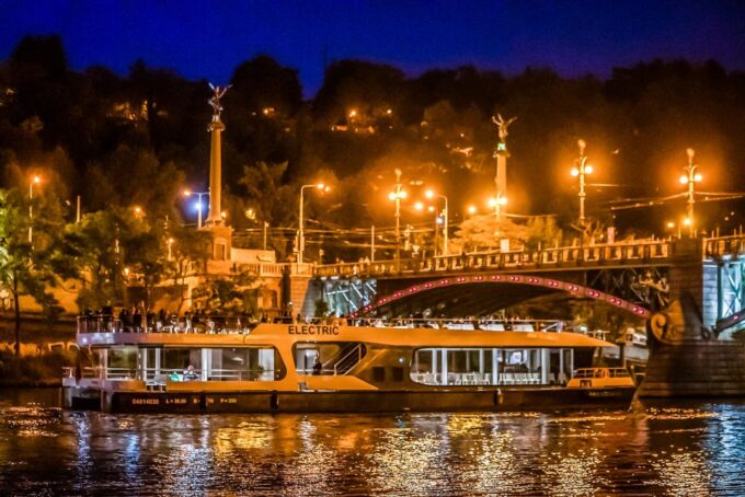 Prague: 50-Minute Sightseeing Evening Cruise - Frequently Asked Questions