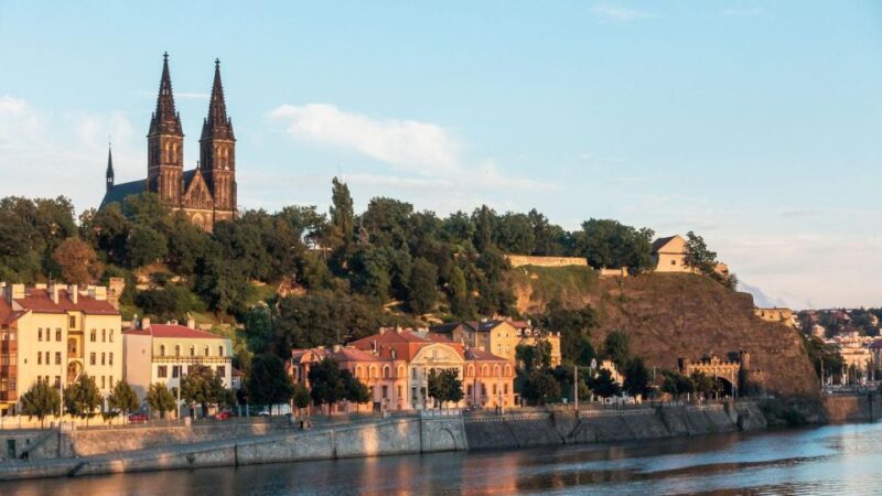 Prague Audioguide - Travelmate App for Your Smartphone - Good To Know
