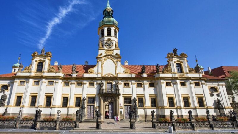 Prague Audioguide - Travelmate App for Your Smartphone - Audio Guide Languages Offered