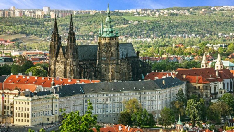 Prague Audioguide - Travelmate App for Your Smartphone - Professionally Created Audio Content