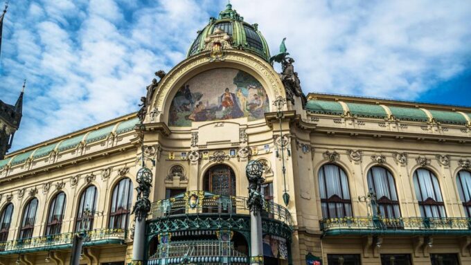 Prague Audioguide - Travelmate App for Your Smartphone - Accessibility and Compatibility