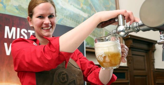 Prague: Authentic Beer Tour - Duration and Schedule