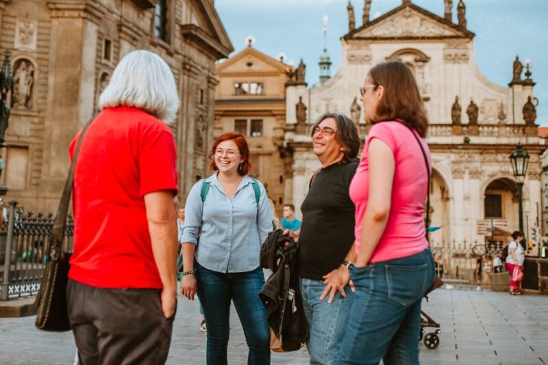 Prague: Award-Winning Old Town Food Tour With 4 Drinks Incl. - Culinary Experience