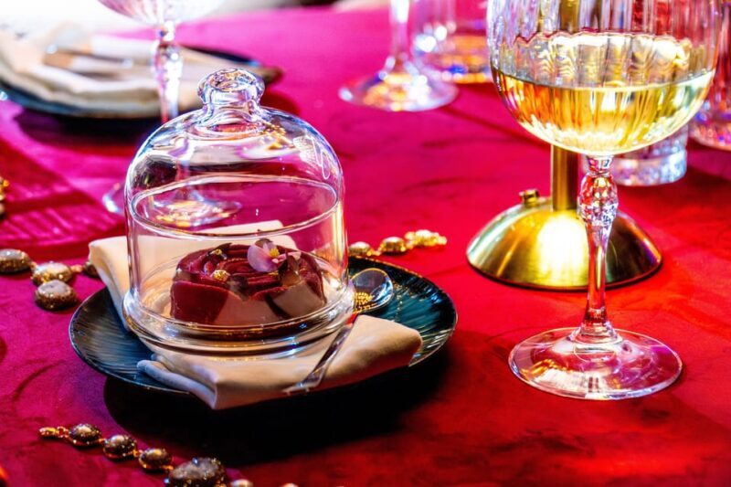 Prague: Cabaret Show at Medusa - Nightlife Prague - Why Travelers Love It