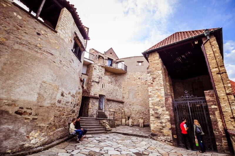 Prague Castle: 1-Hour Introduction Tour with Entry Ticket - The Itinerary: What You Can Expect