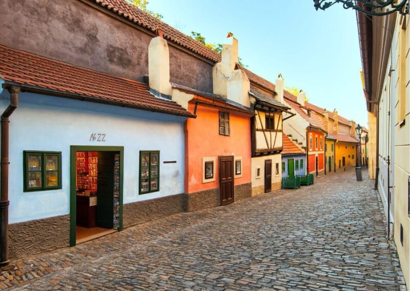 Prague: Castle Circuit Entry Tickets with Audio Guide - Exploring Prague Castle: What’s Included and What to Expect