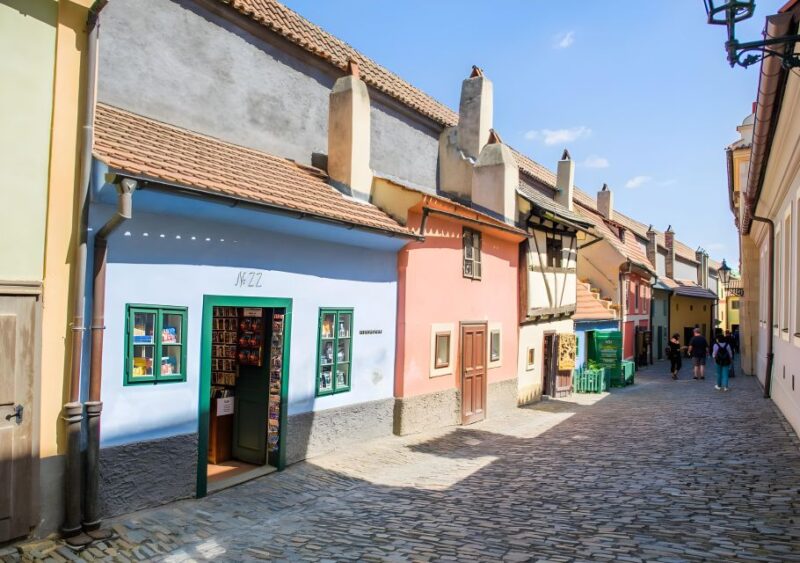 Prague Castle: Private Tour. - Itinerary and Pickup Information