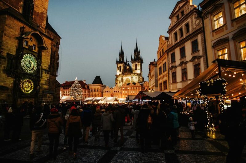 Prague: Christmas Markets Tour with Local Guide - Visiting the Main Markets: Old Town Square, Václavské Square, and Havelské Market