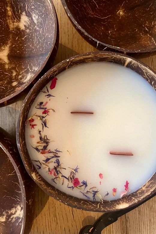 Prague: Coconut Candle Workshop - Hands-On Experience