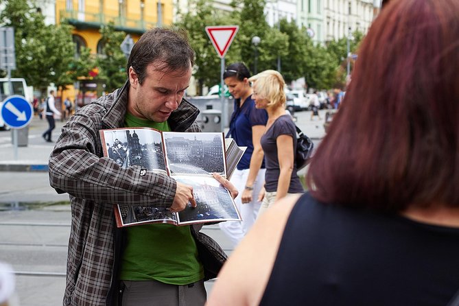 Prague Communism and Nuclear Bunker Tour - Customer Reviews