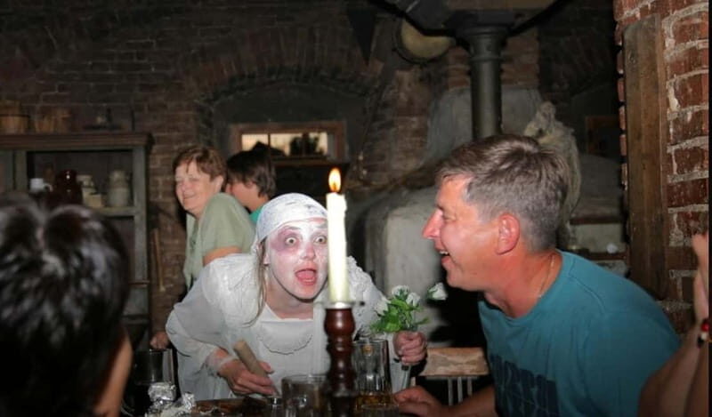 Prague: Dtenice Castle, Brewery, and Medieval Fantasy Show - FAQ