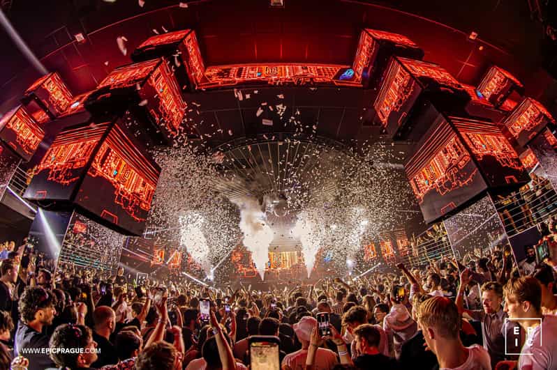 Prague | Epic Entrance : Best Modern Club in Prague - VIP Experiences