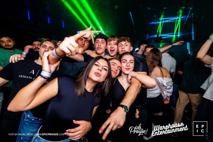 Prague | Epic Entrance : Best Modern Club in Prague - Entertainment and Performances