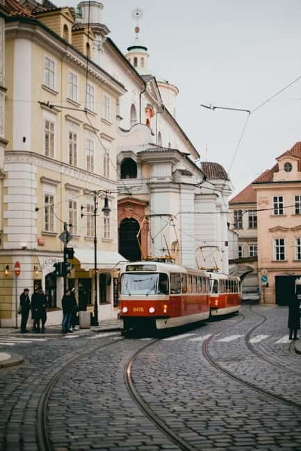 Prague: Exclusive Private Royal Way Tour - Key Points