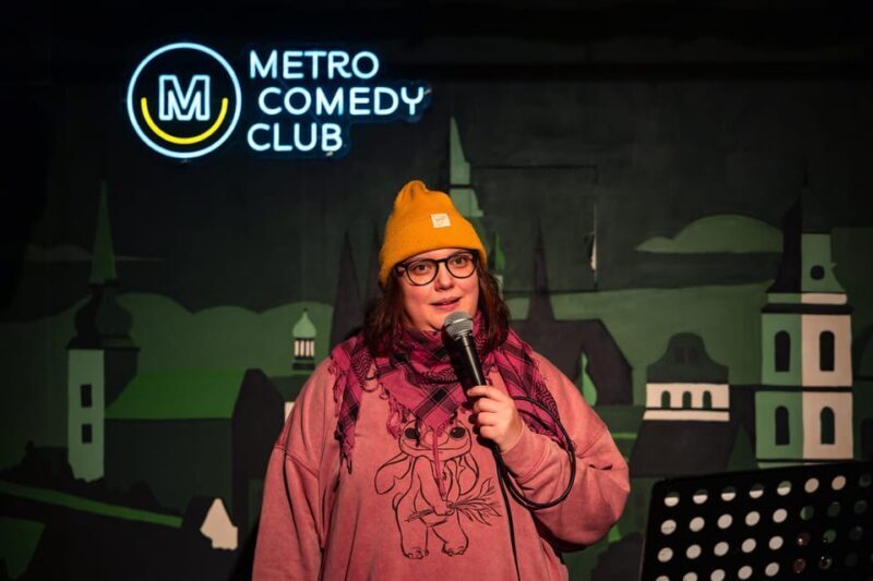 Prague: Friday Stand-Up Comedy in English - Practical Tips for Visitors