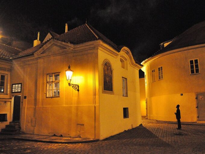 Prague Ghost Tour - Meeting Point