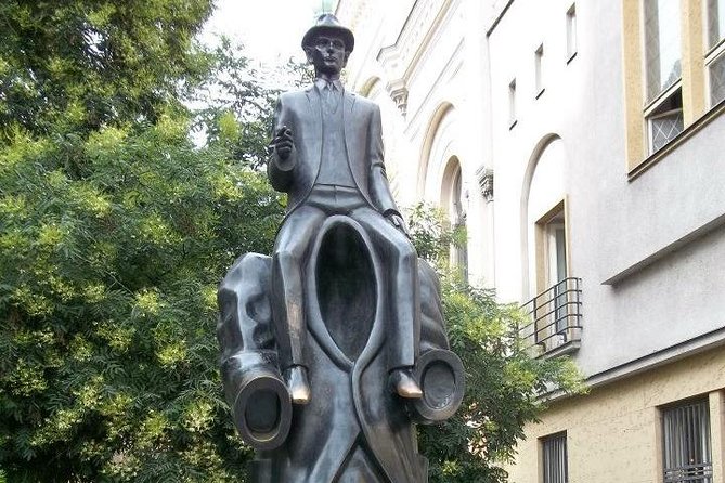Prague Jewish Quarter Private Half-Day Walking Tour - Honoring the Victims of the Holocaust